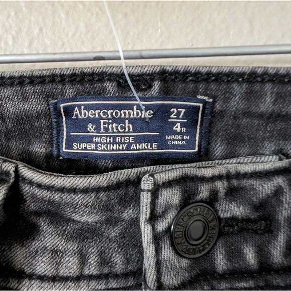 Abercrombie and Fitch High rise super skinny ankle jeans - Picture 2 of 4